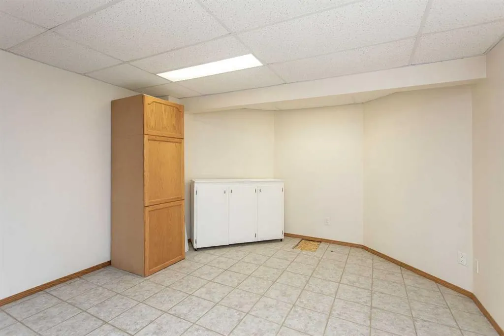 26 Tennyson Close