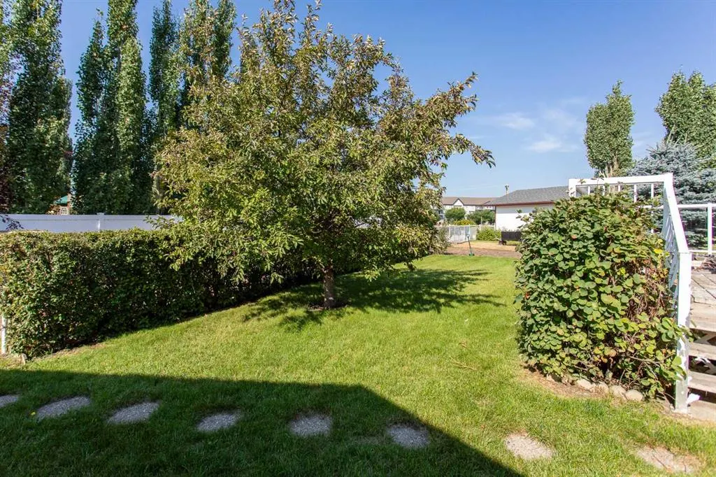 26 Tennyson Close