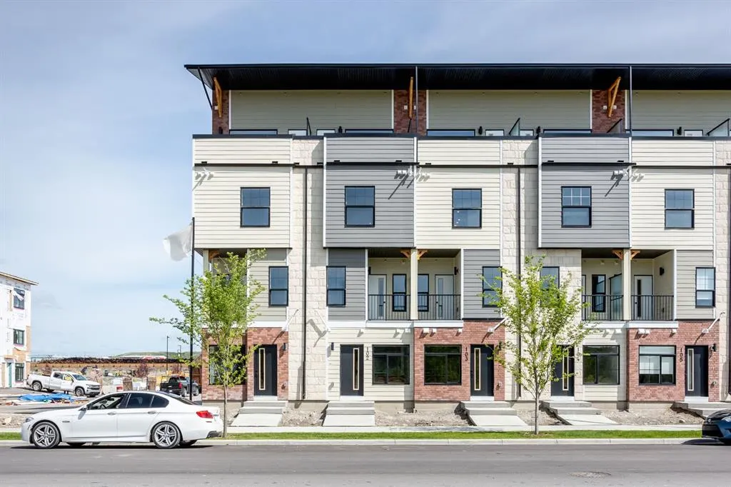 156 Park Street, #102