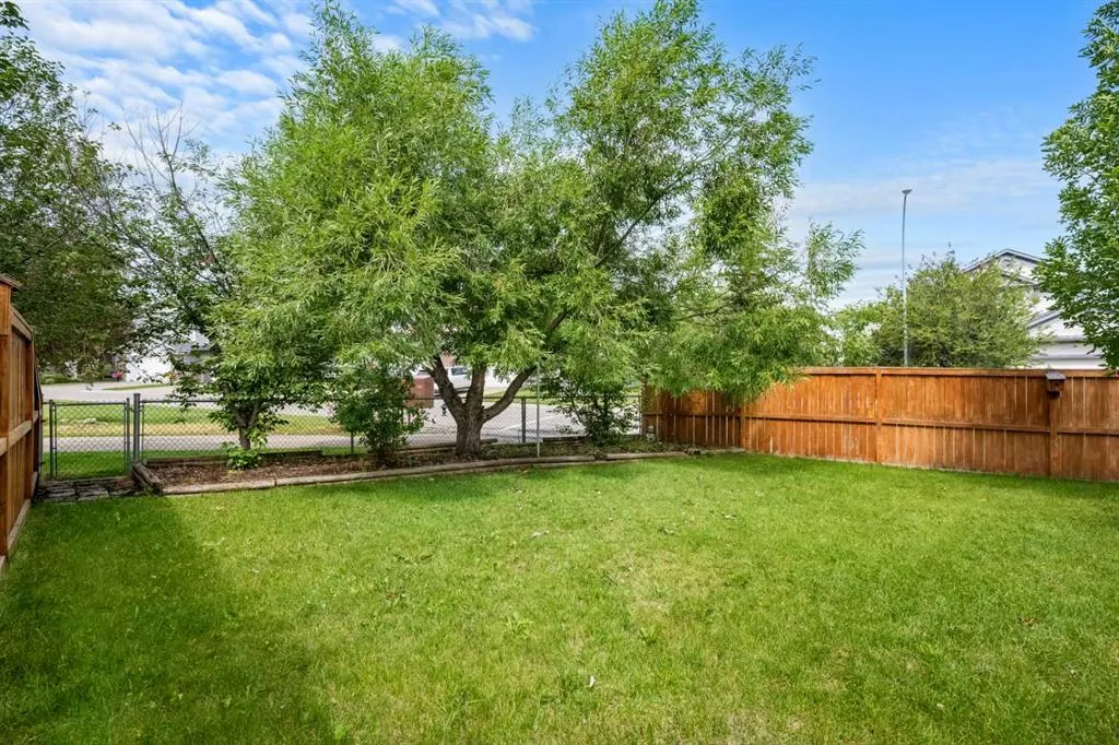 196 Harvest Park Way NE