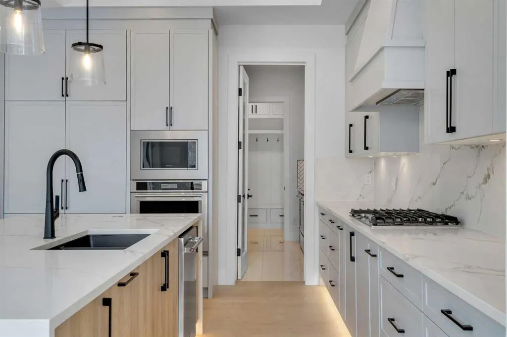 223 Kinniburgh Loop