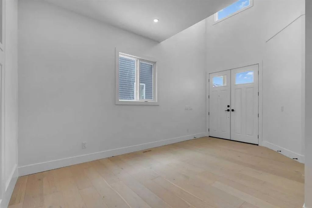 223 Kinniburgh Loop