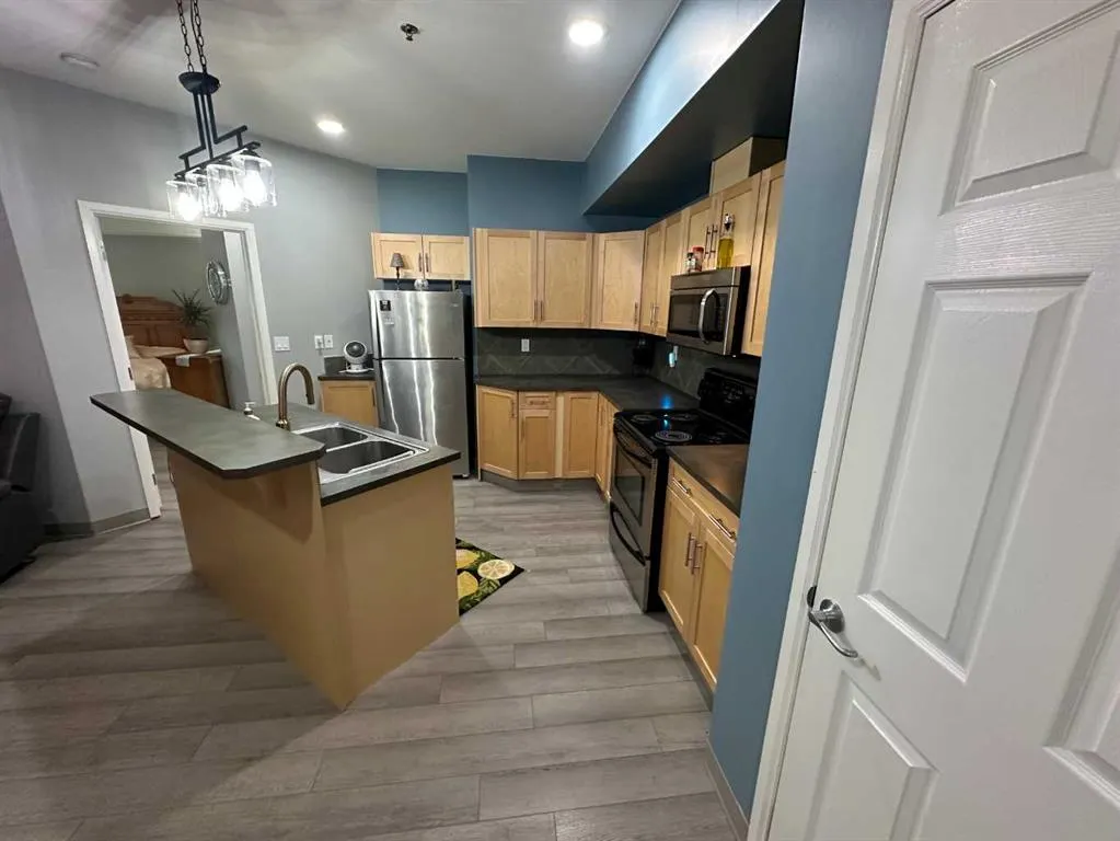 5040 53 Street, ##116
