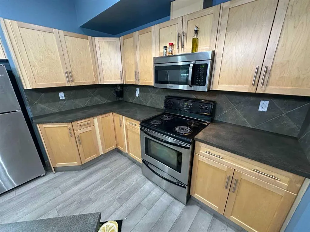 5040 53 Street, ##116