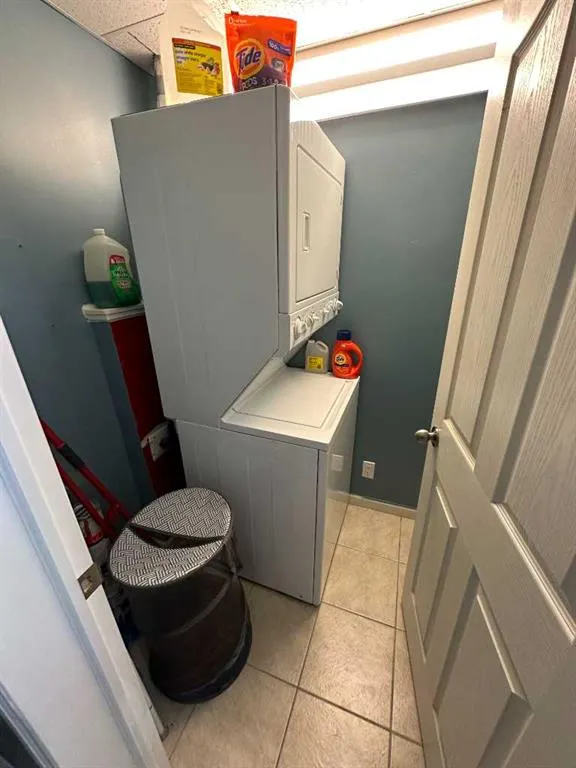 5040 53 Street, ##116