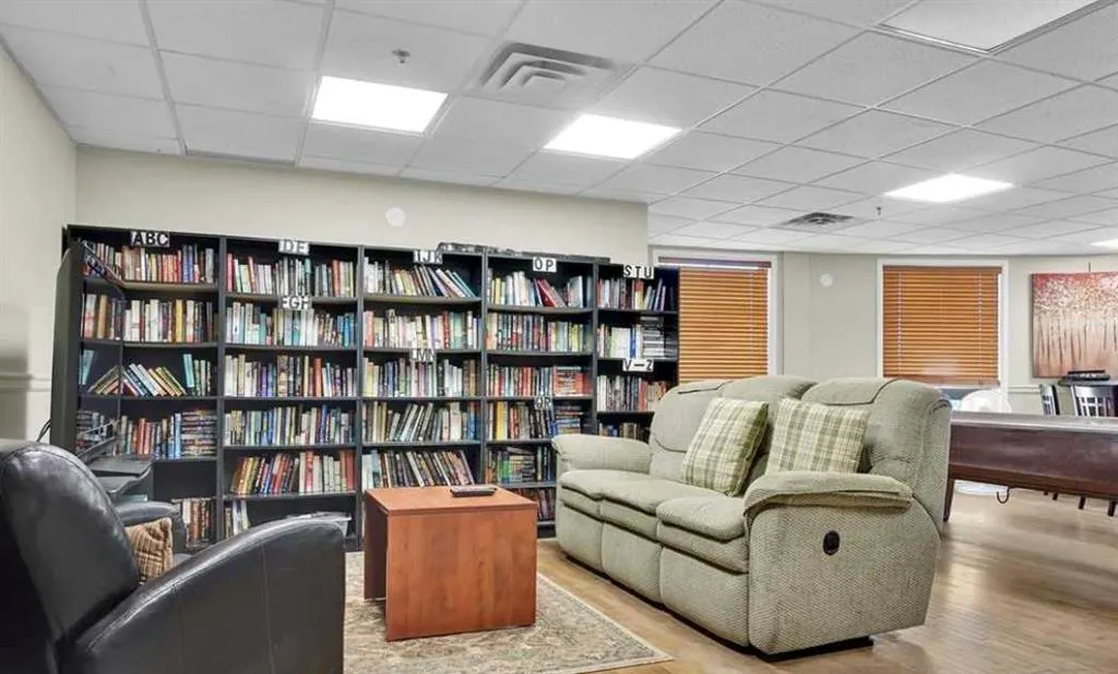 5040 53 Street, ##116