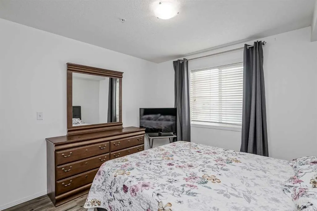 505 Railway Street W, #1306