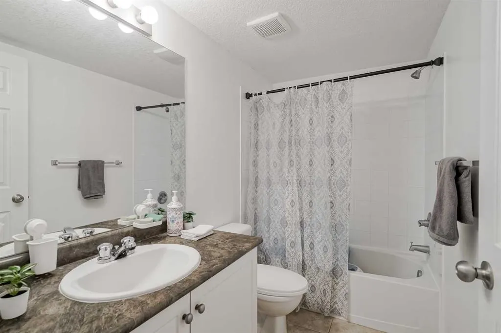505 Railway Street W, #1306