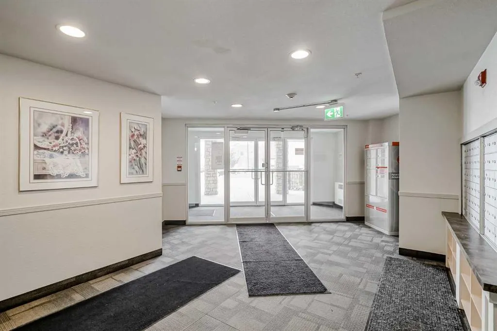 505 Railway Street W, #1306