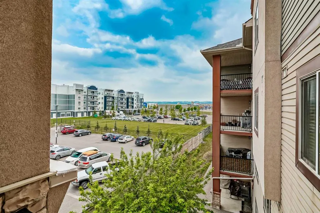 505 Railway Street W, #1306