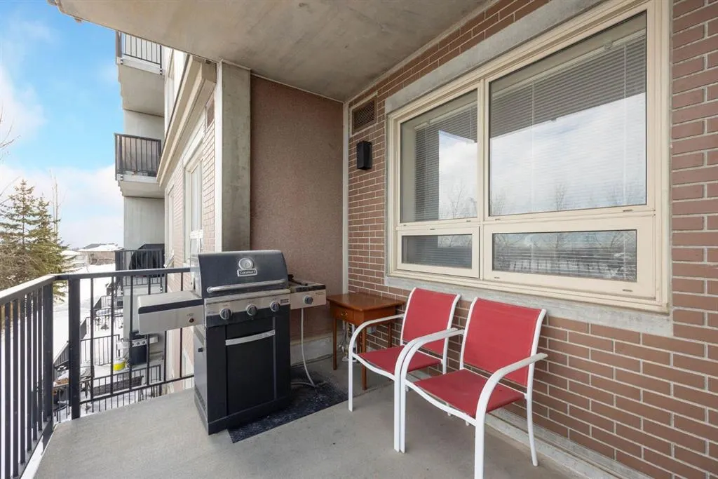 204 Sparrow Hawk Drive, #2201