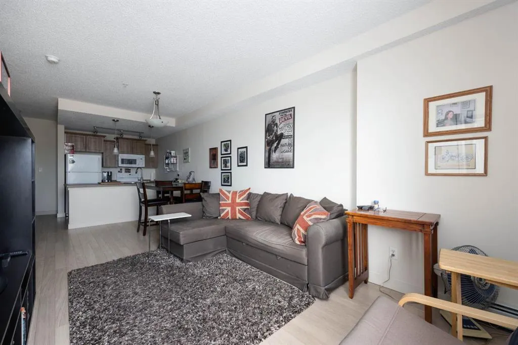 204 Sparrow Hawk Drive, #2201