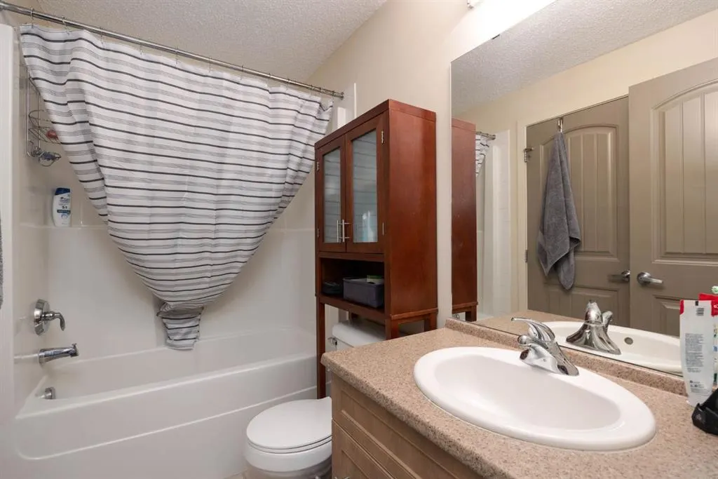 204 Sparrow Hawk Drive, #2201