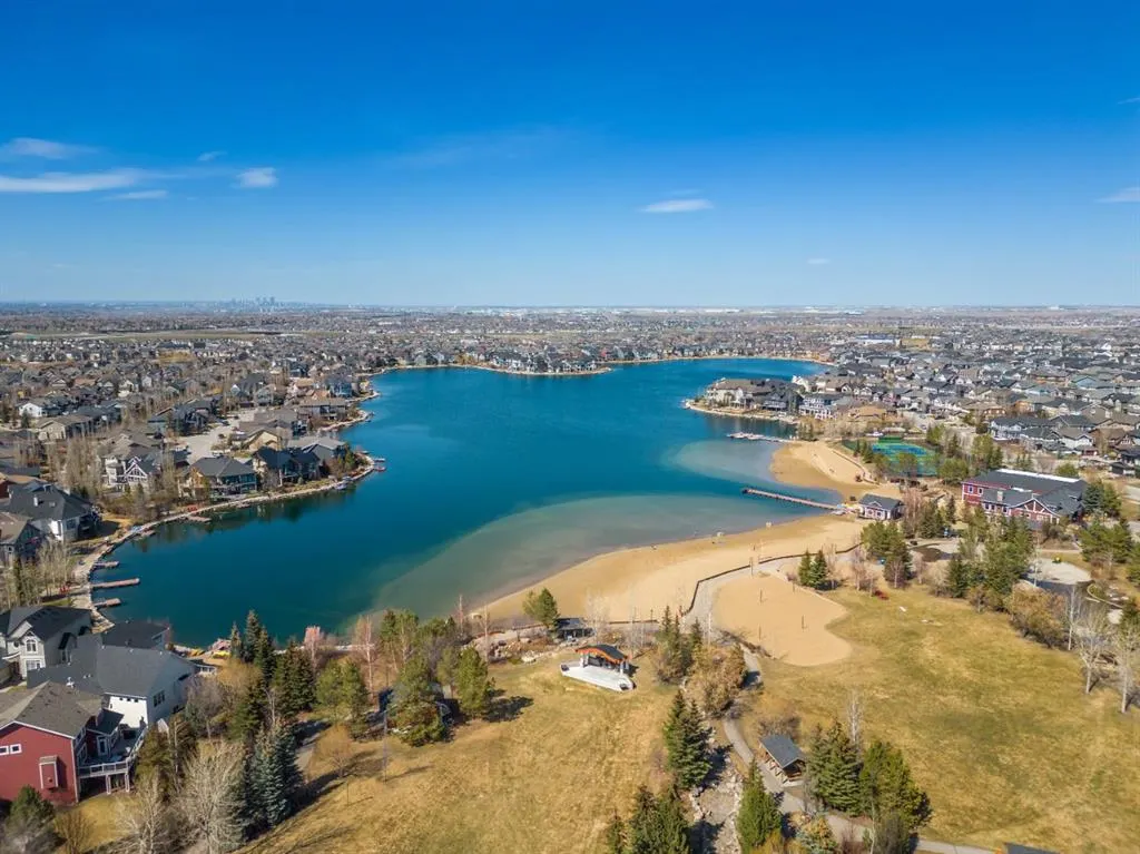 235 Auburn Bay Heights SE