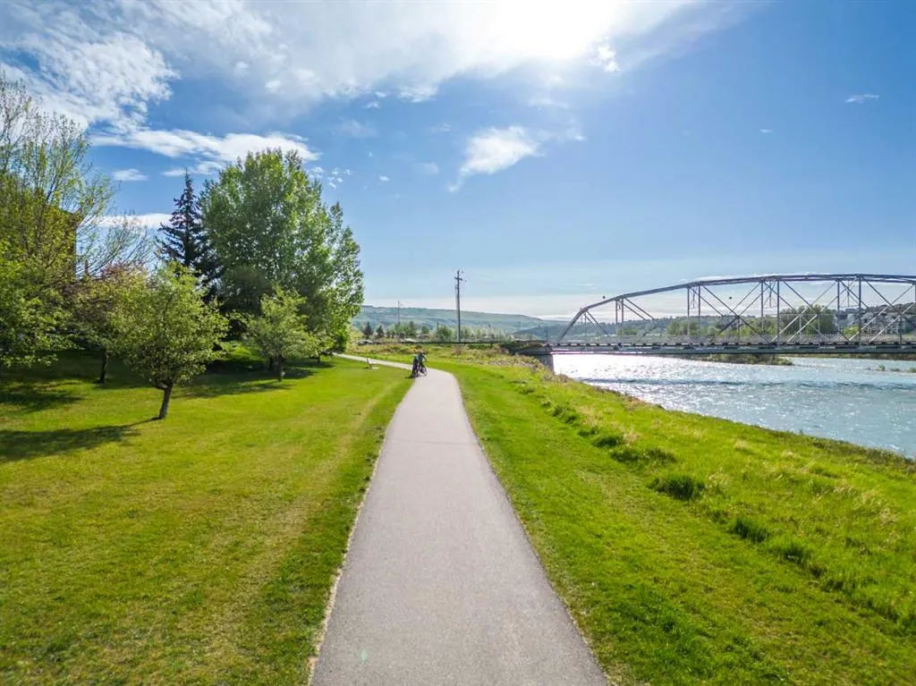 525 River Heights Drive, #1305