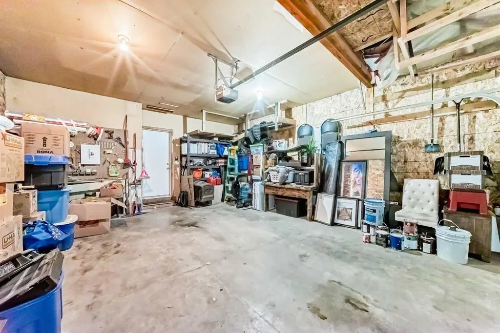 301 Brightonstone Green SE