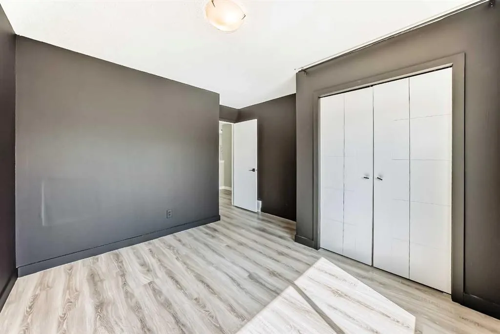 301 Brightonstone Green SE