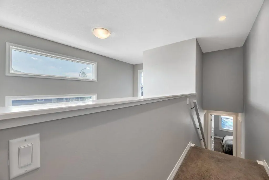 108 Evanston Hill NW
