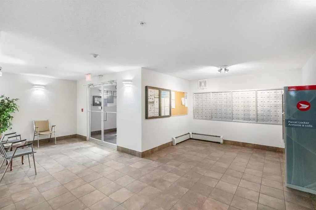 6224 17 Avenue SE, #2210