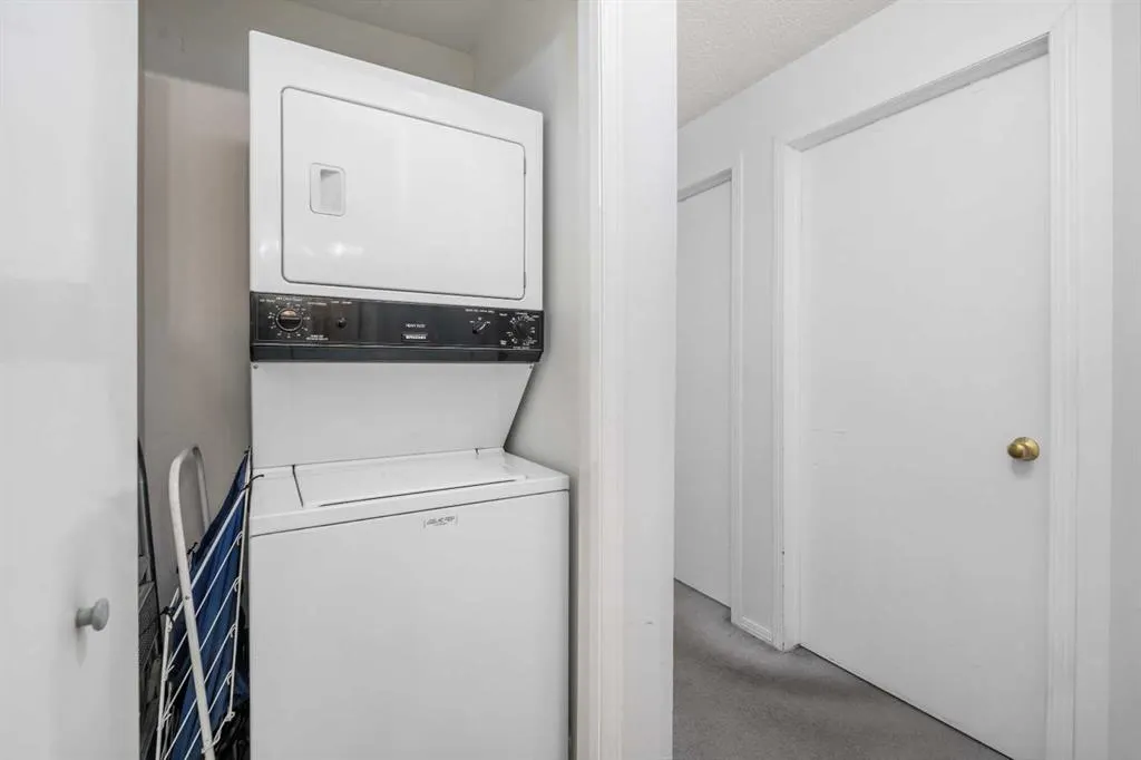 6224 17 Avenue SE, #2210