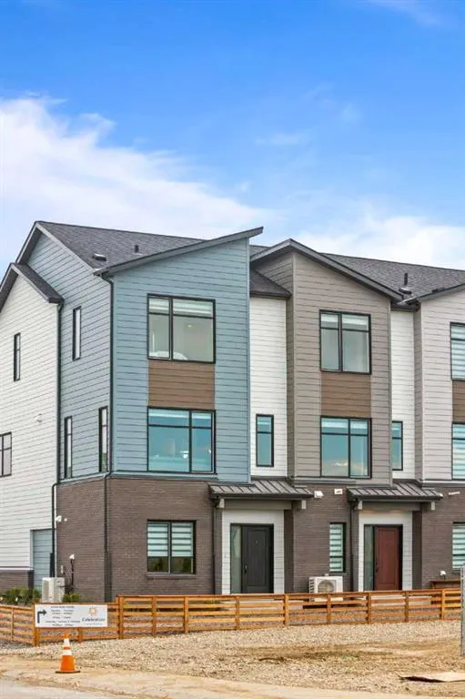903 Mahogany Boulevard, #81