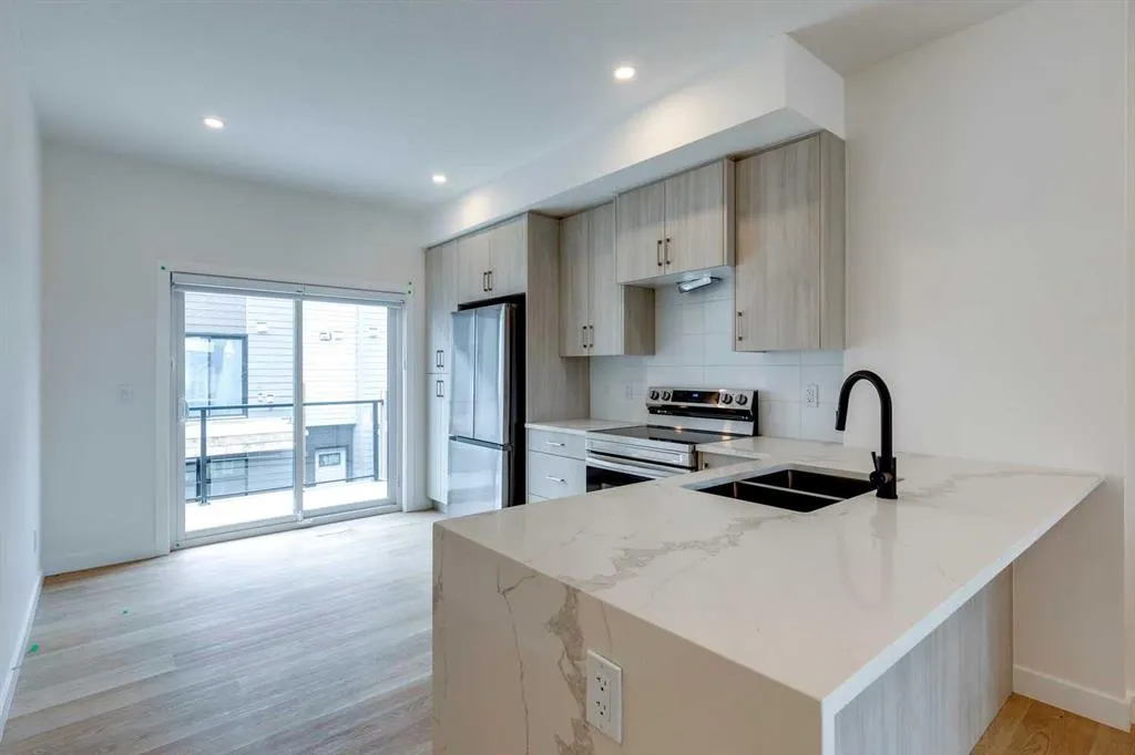 903 Mahogany Boulevard, #13