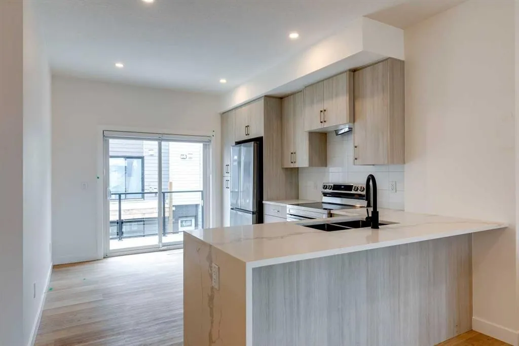903 Mahogany Boulevard, #13