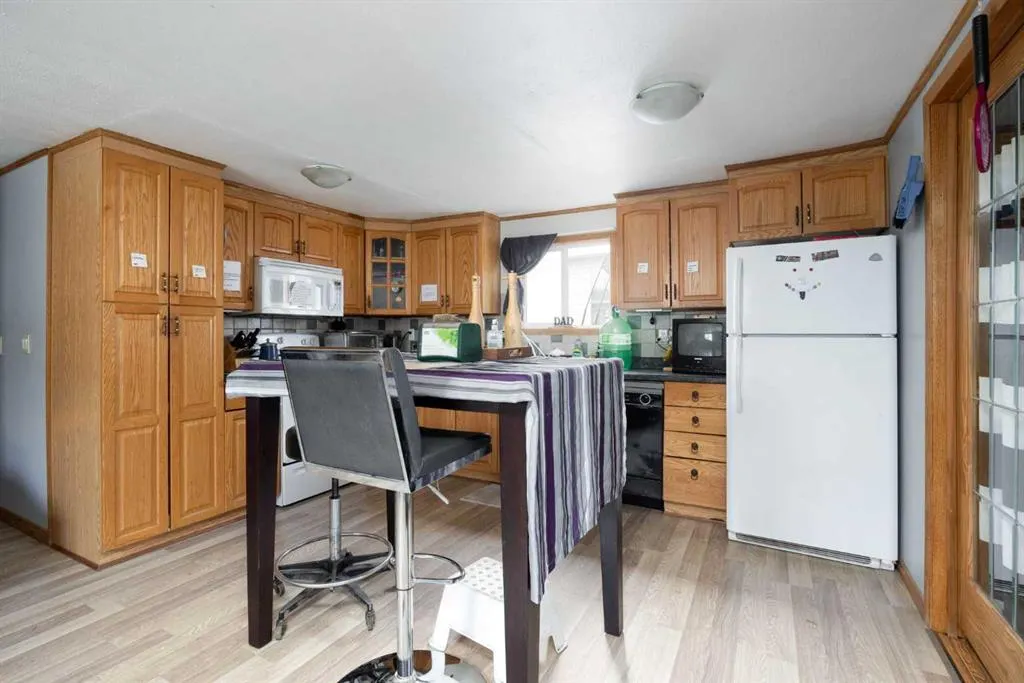 216 Grenfell Crescent