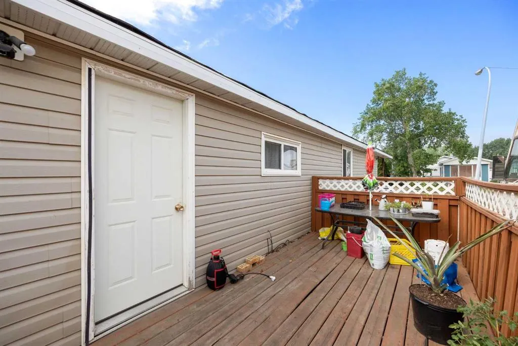 216 Grenfell Crescent