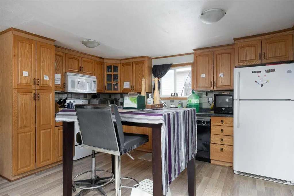 216 Grenfell Crescent