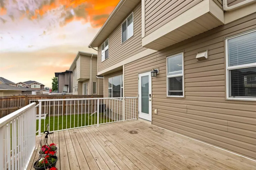 145 Rainbow Falls Glen