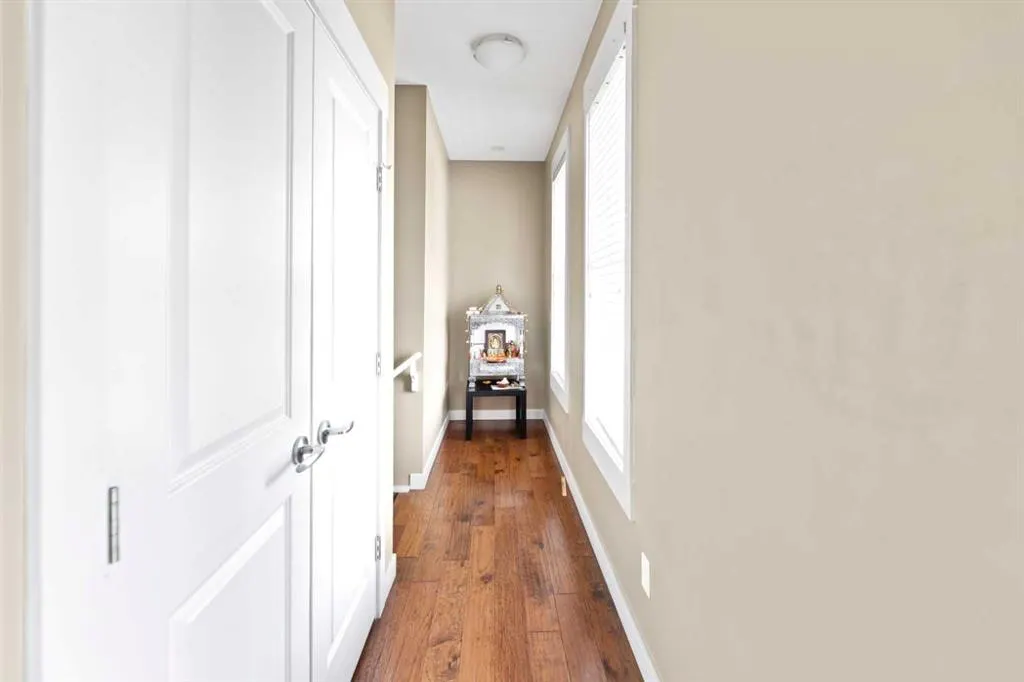 145 Rainbow Falls Glen