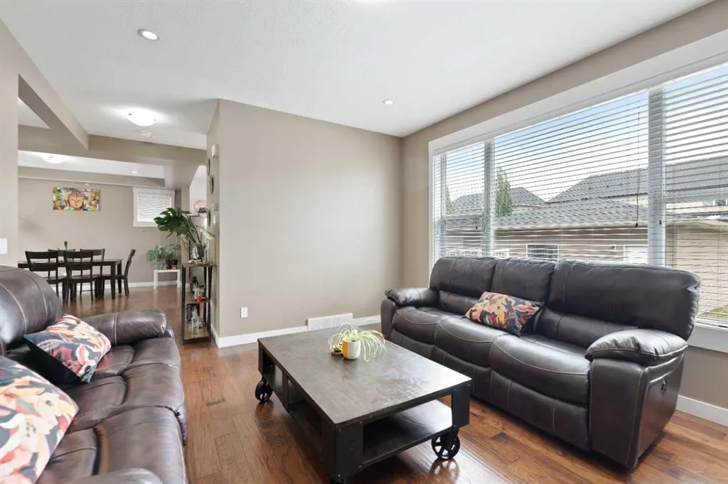 145 Rainbow Falls Glen
