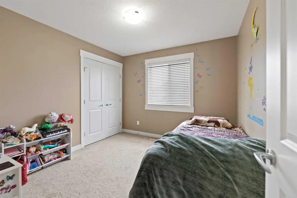145 Rainbow Falls Glen
