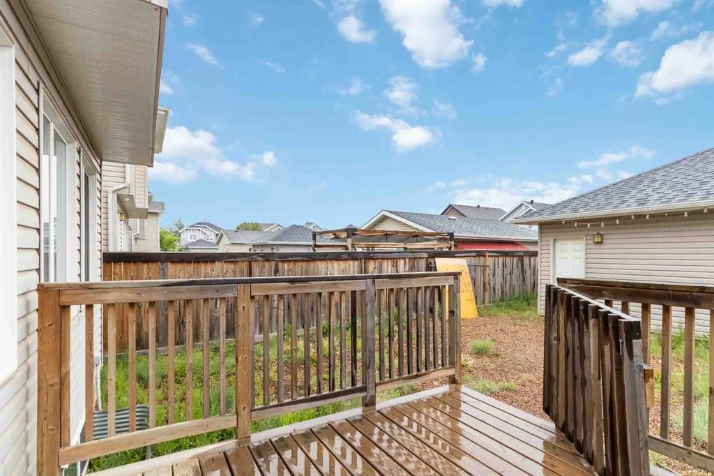 117 Coniker Crescent