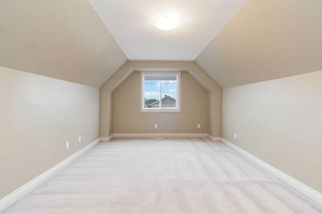 117 Coniker Crescent