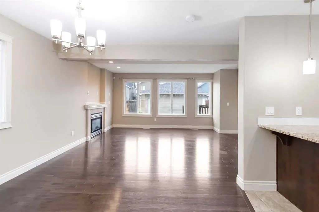 117 Coniker Crescent