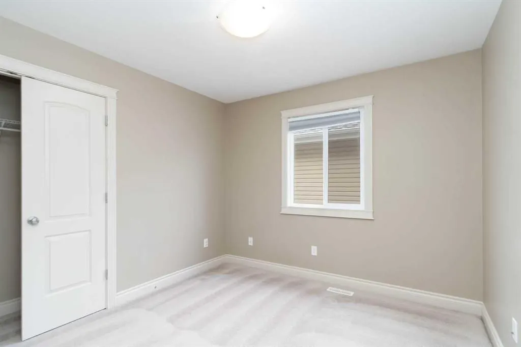 117 Coniker Crescent
