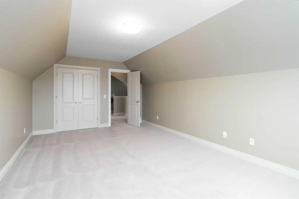 117 Coniker Crescent