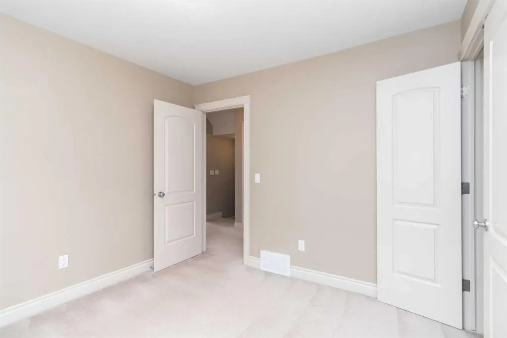 117 Coniker Crescent