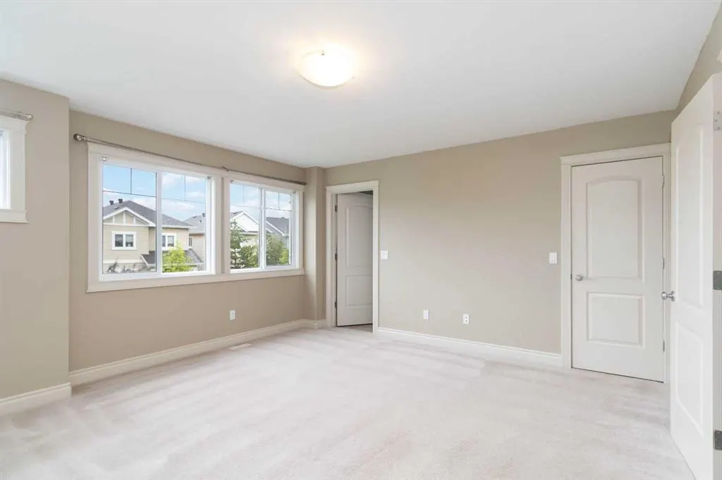 117 Coniker Crescent