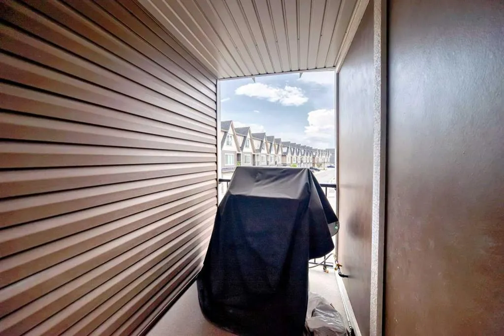 250 Fireside View, #2205