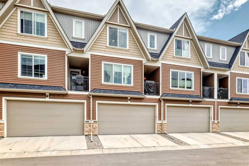 250 Fireside View, #2205