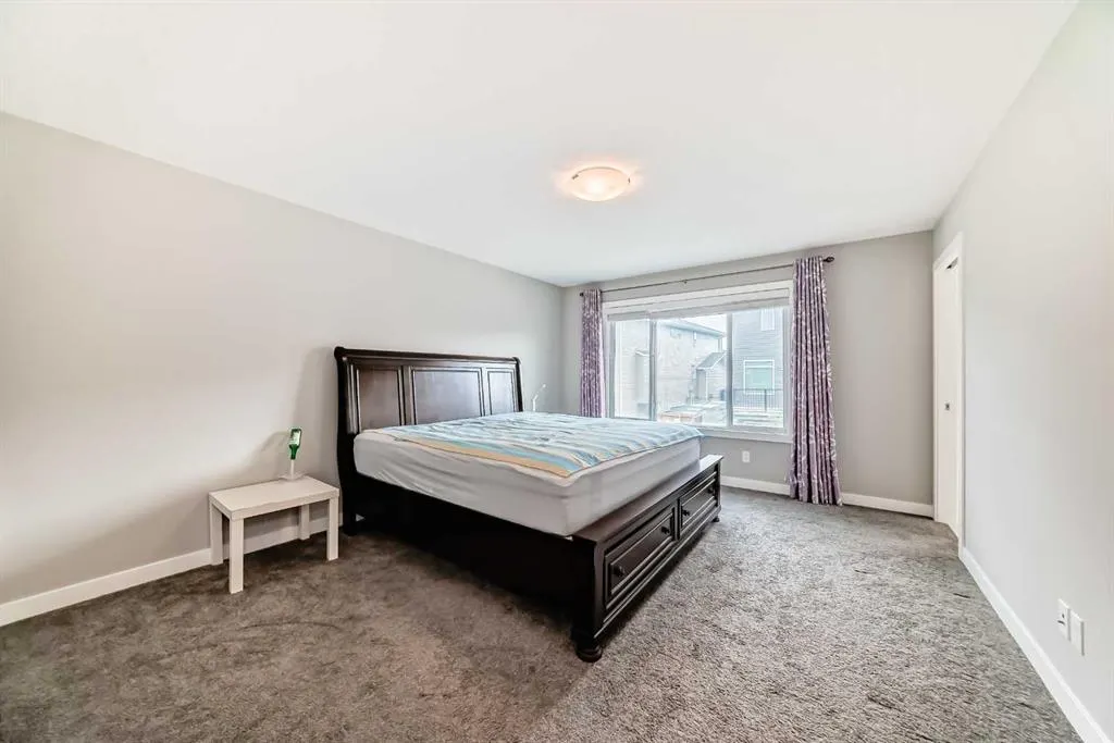 39 Evansglen Link NW