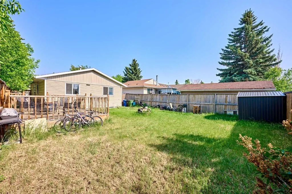 47 Doverglen Crescent SE