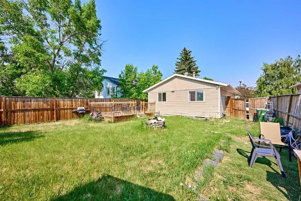47 Doverglen Crescent SE