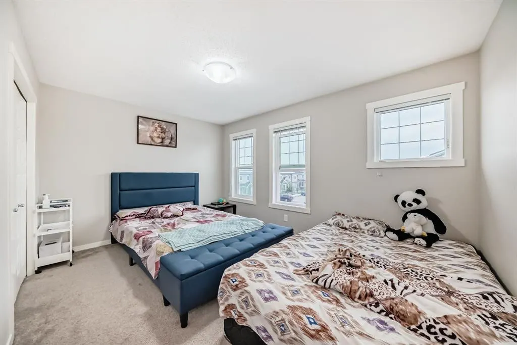 7451 Falconridge Boulevard NE, #1416