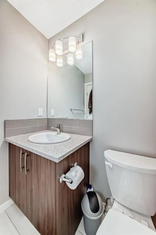 7451 Falconridge Boulevard NE, #1416