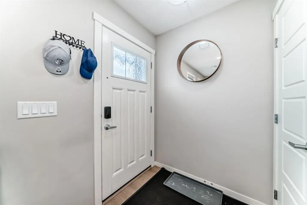 7451 Falconridge Boulevard NE, #1416
