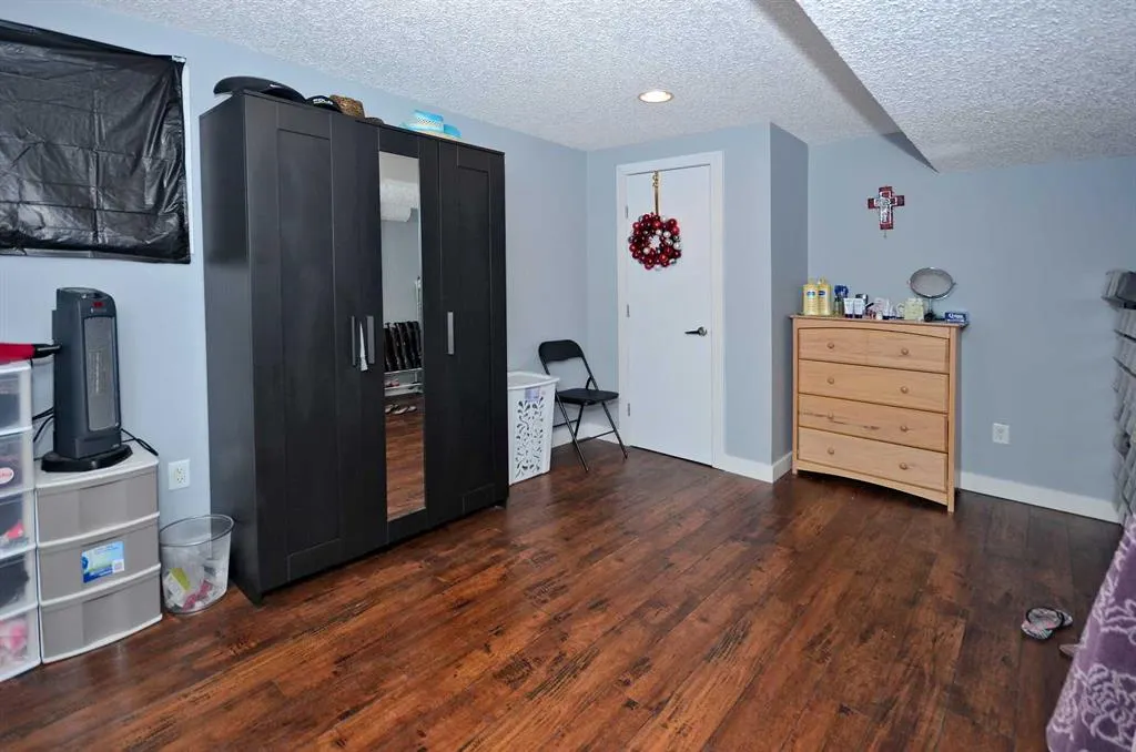 292194 Twp Rd 262